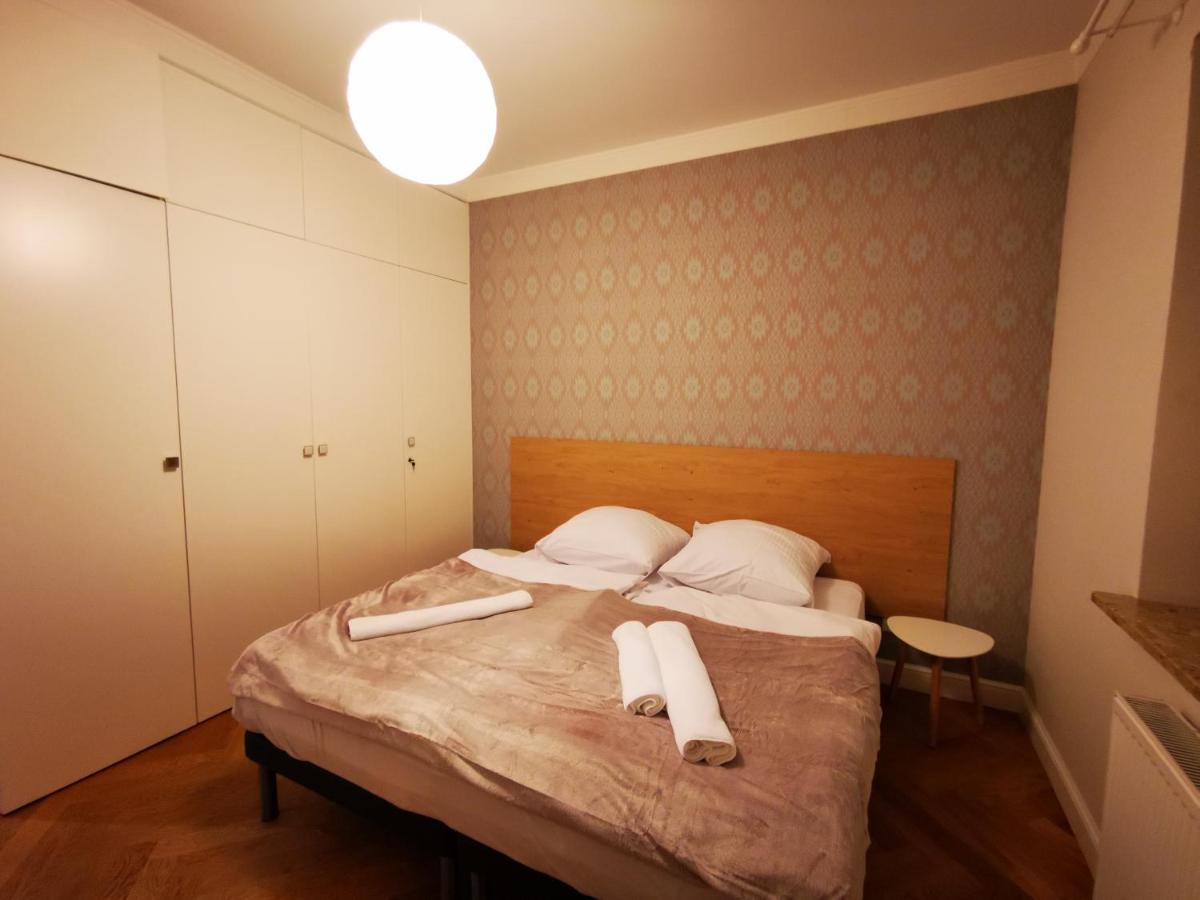 Apartament Central Park Келце Екстериор снимка